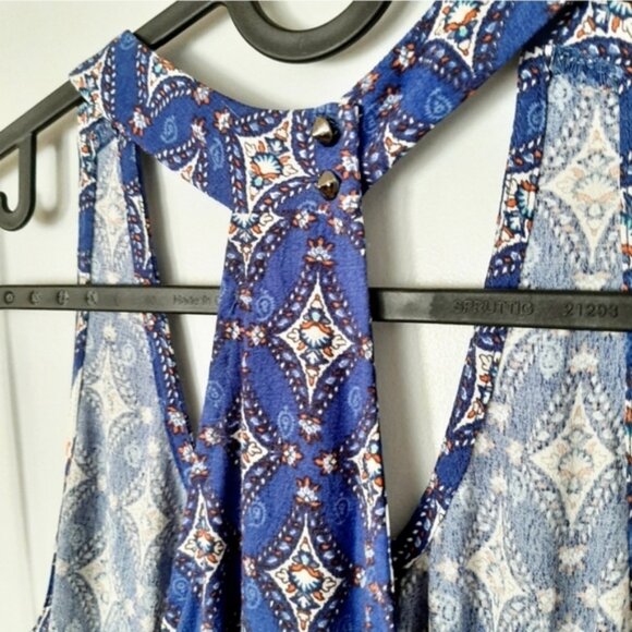 ASTR Anthropologie Split Back Scoop Neck Blue Patterned Tank Top Sz XS - Picture 12 of 12